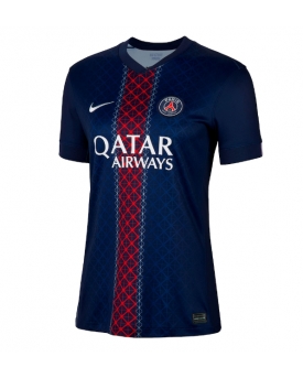 Paris Saint-Germain Maglia Gara Casa Repliche 2025-26 Donna Maniche Corte